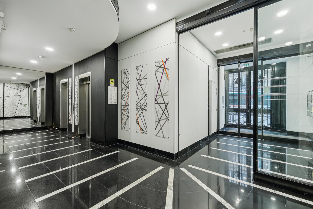 Bureau Paris 379m² Location bureau Paris OLBUR2422013 10